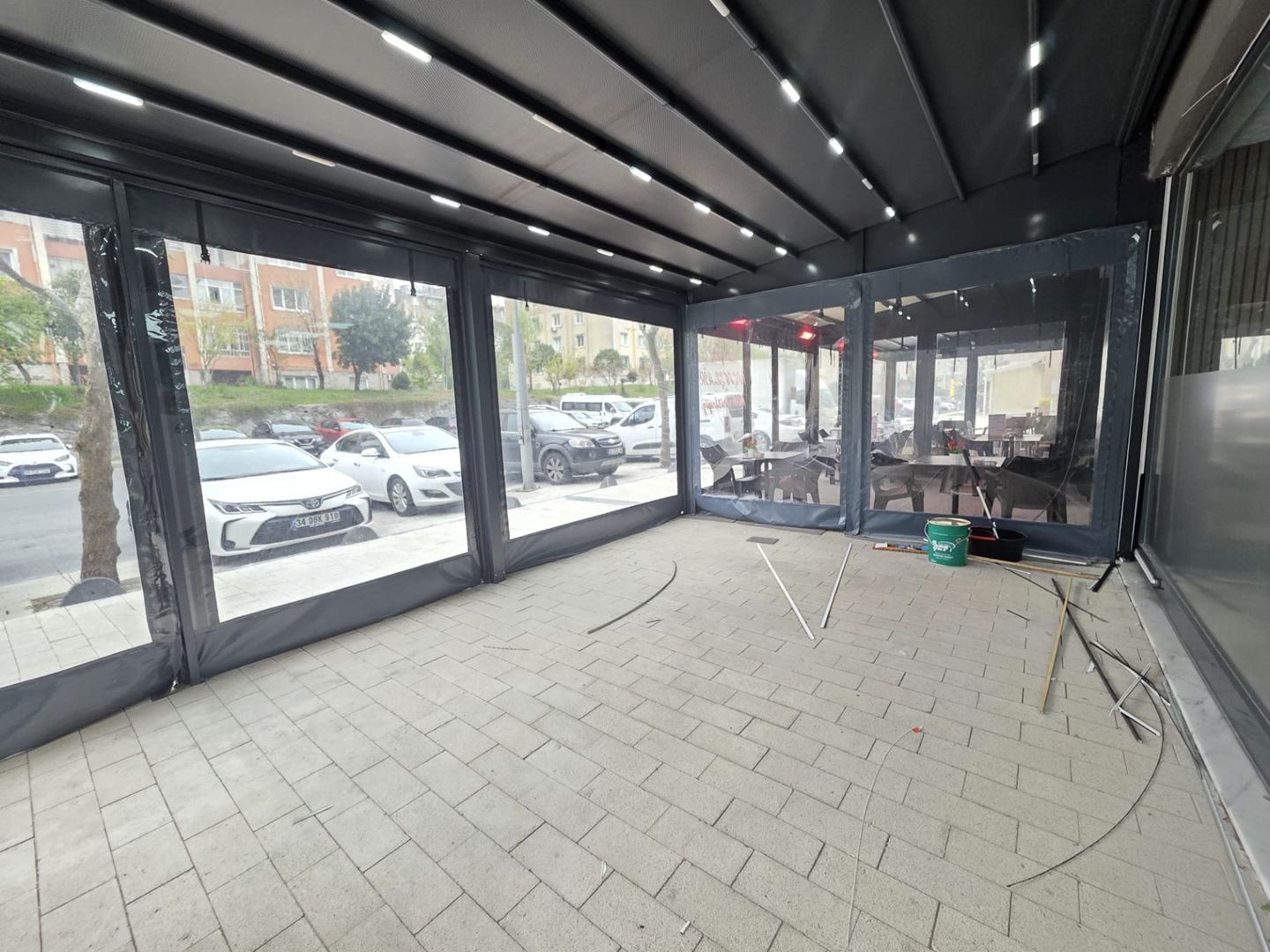 BAŞAKŞEHİR BAŞAK MAH. CADDE ÜZERİ KİRALIK DÜKKAN, MAĞAZA