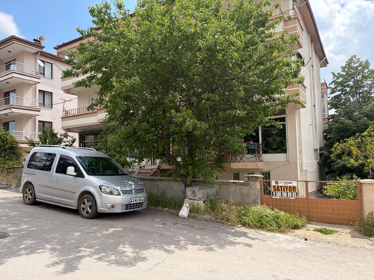 Mareşal Fevzi Çakmak Mahallesinde Satılık 1+1 daire