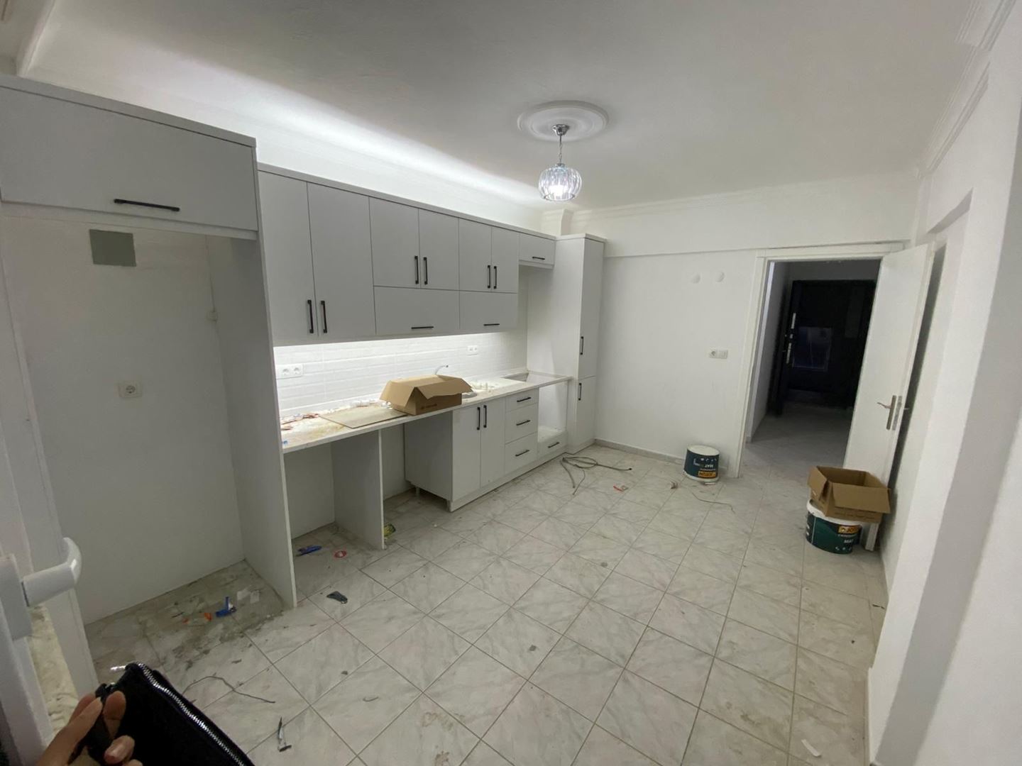 MUĞLA DALAMAN DA ŞEHRİN KALBİNDE 2+1 SATILIK FIRSAT DAİRE