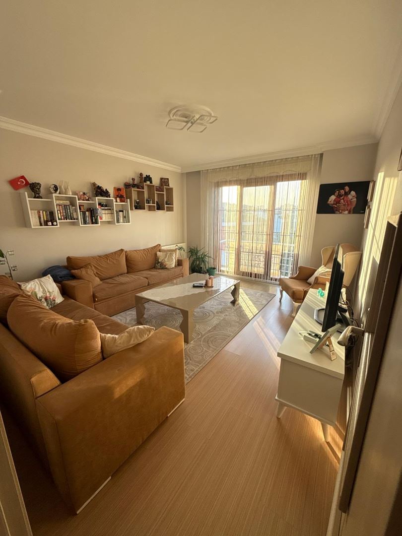Bağcılar Barbaros'ta Satılık 3+1 Lüks Daire (105m², Site İçinde)