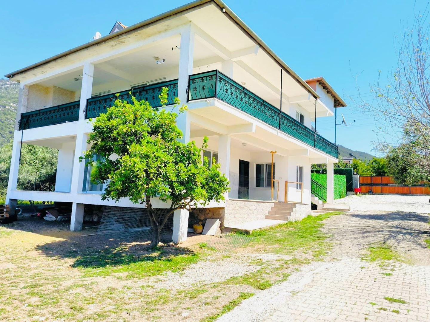 KÖYCEĞİZ ZEYTİNALANINDA SATILIK MÜSTAKİL İKİ KATLI DAİRE