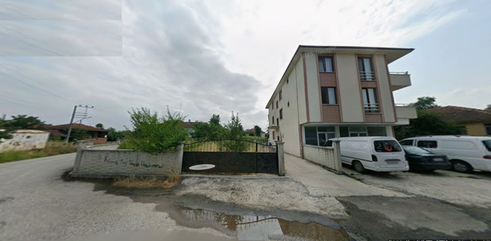 Düzce Merkez Beyciler'de Satılık 736m² İmarlı Arsa