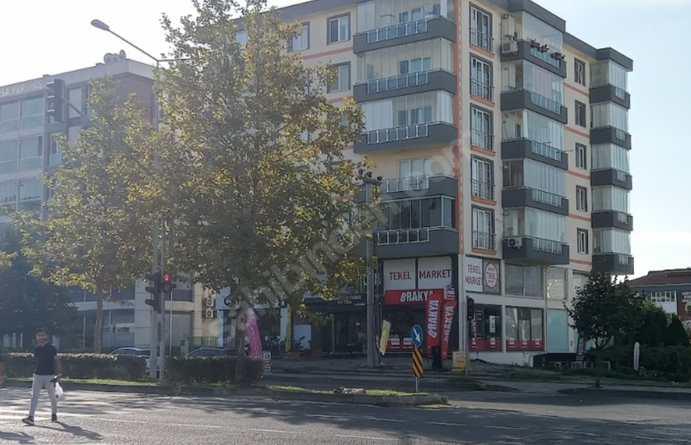 ALİ PAŞA MH. ÇETİN EMEÇ BULV HARİKA LOKASYONDA KİRALIK 3+1 DAİRE