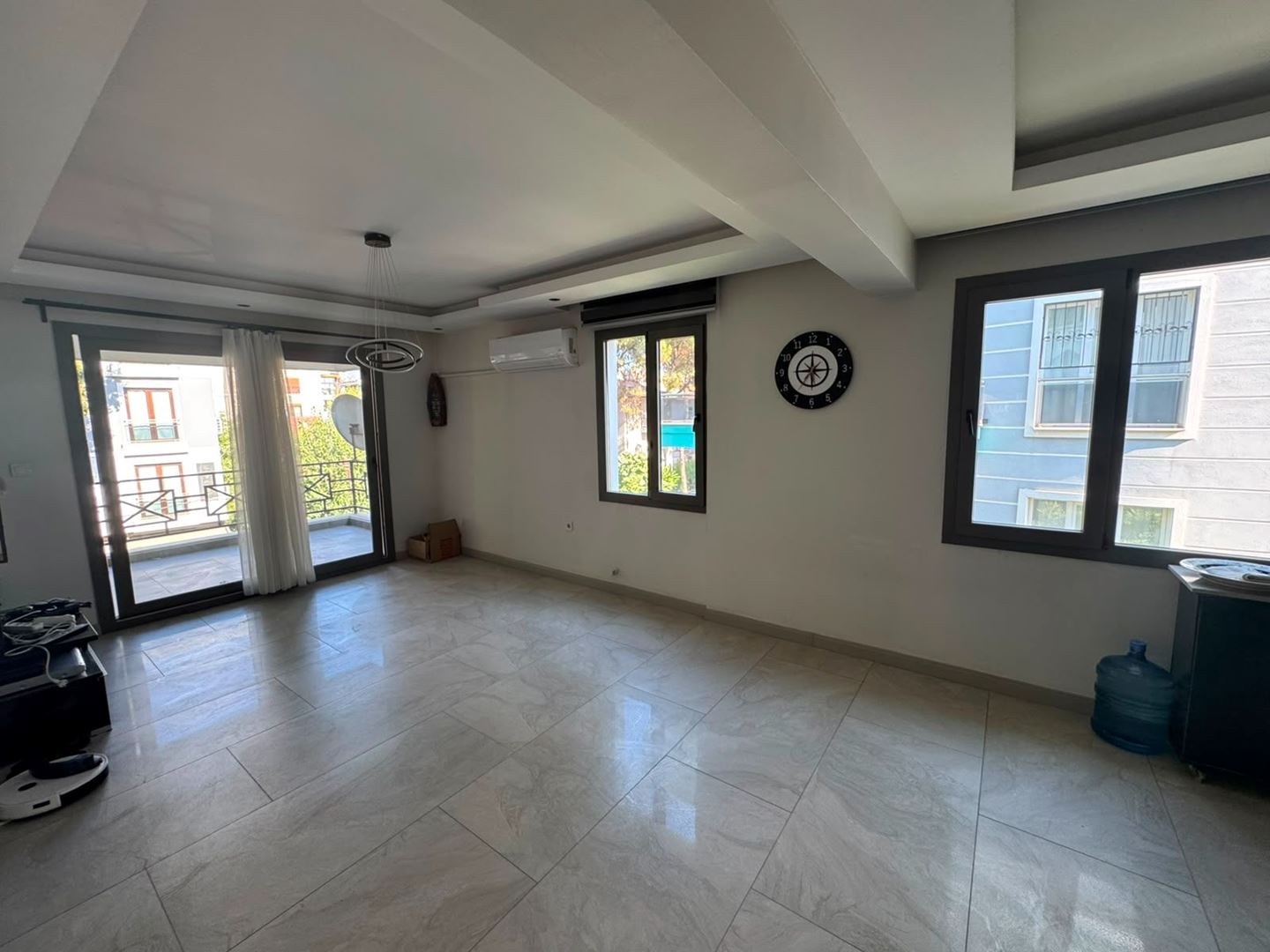 ALTIN EMLAK'tan Çamlı Sokakta 3+1 Kiralık Daire !