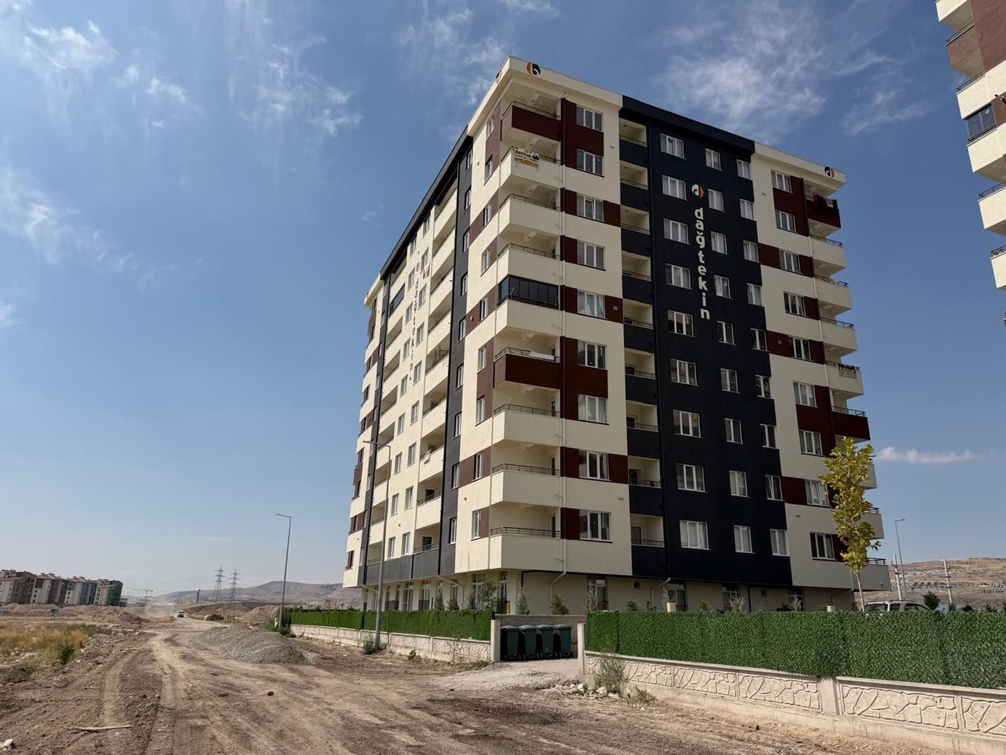 ALTIN EMLAK // ERKİLET BADE 6’DA SATILIK SIFIR DAİRE