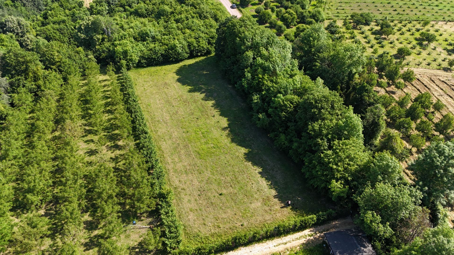 ALTIN EMLAK'TAN KETENCİLER KÖYÜ'NDE RESMİ YOLA CEPHE TARLA