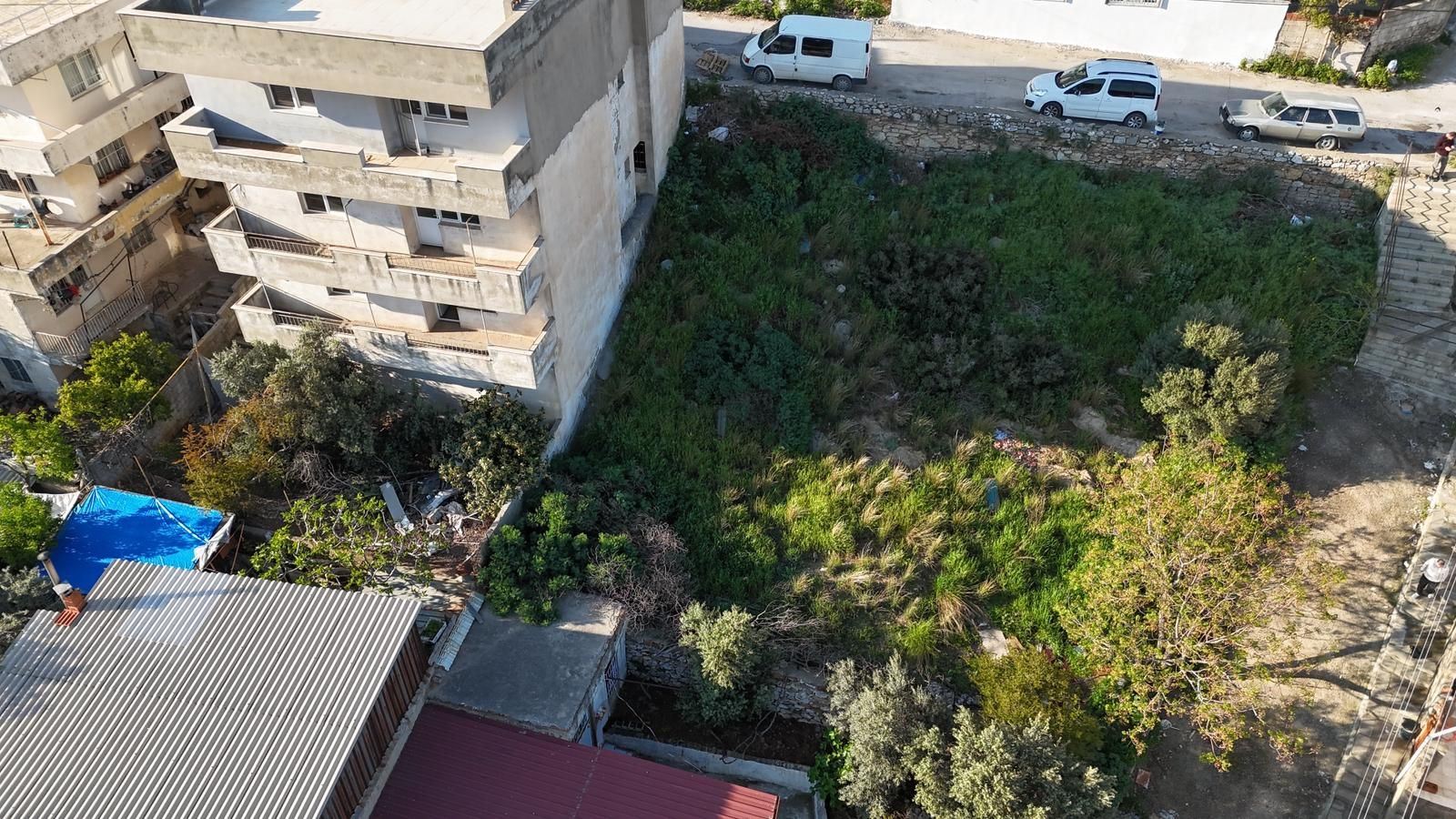 Milas Burgaz Mahallesinde Merkezi Konumda Satılık İmarlı Arsa!