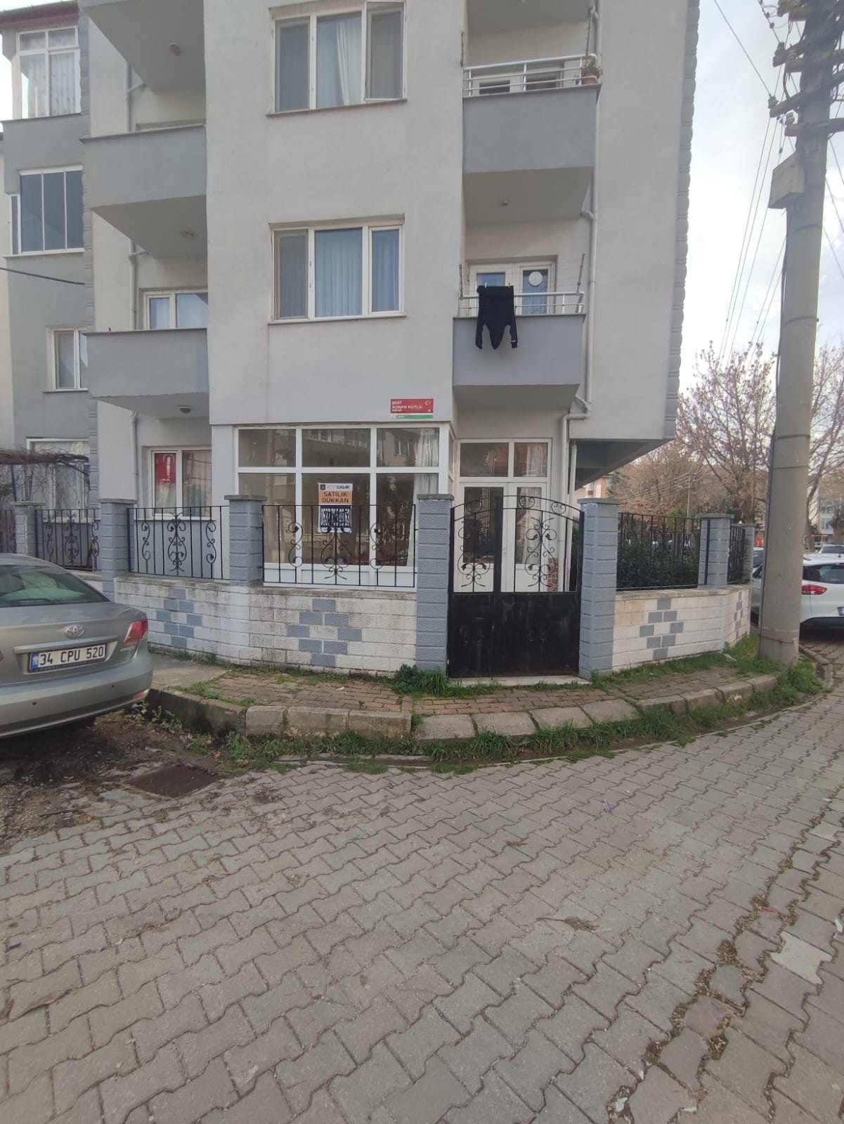 BALIKESİR GÖNEN KURTULUŞ MAHALLESİNDE SATILIK FIRSAT DÜKKAN