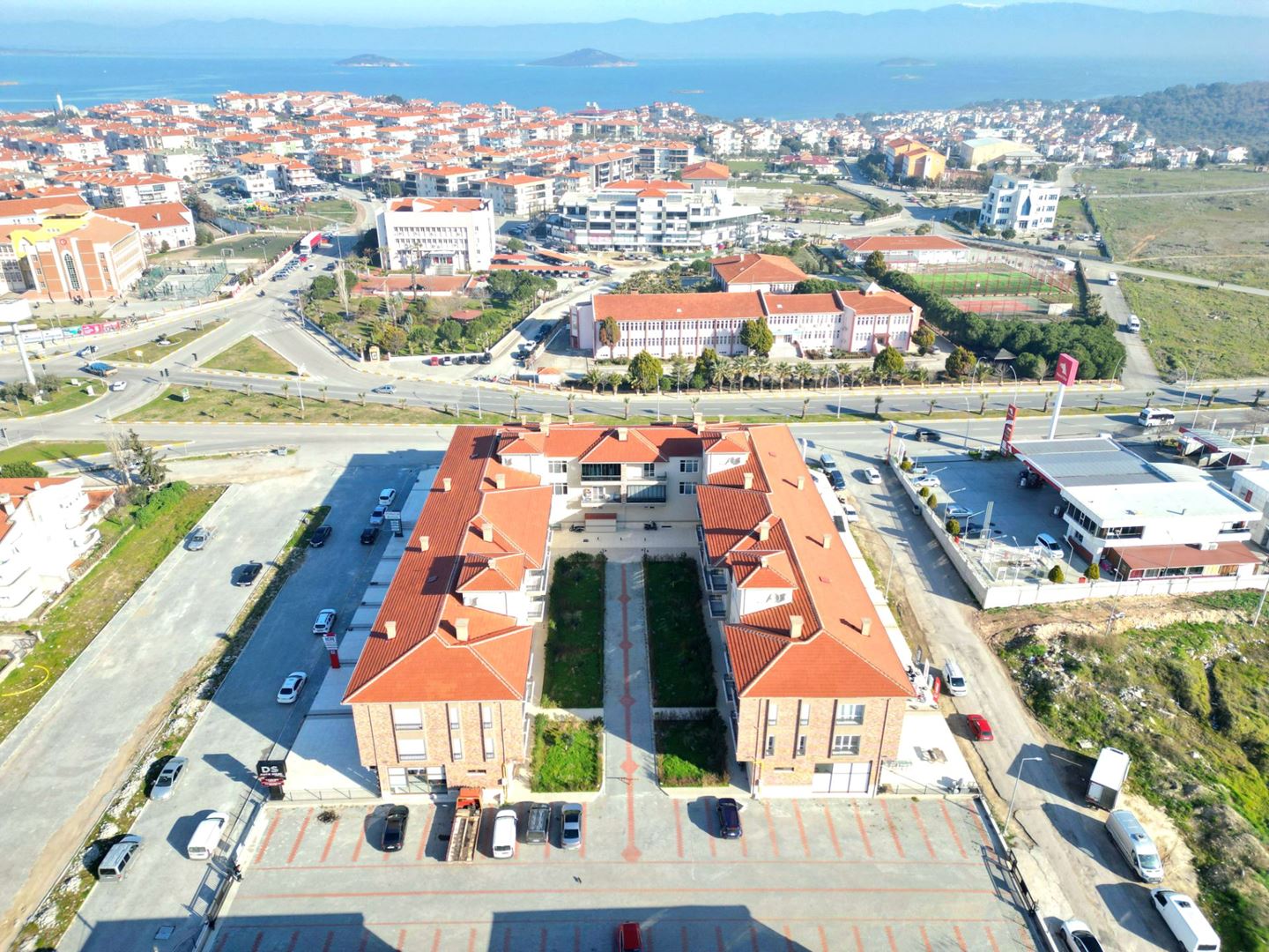 Altın Emlaktan Ayvalıkta Satılık 3+1 Sıfır Lüks Daire